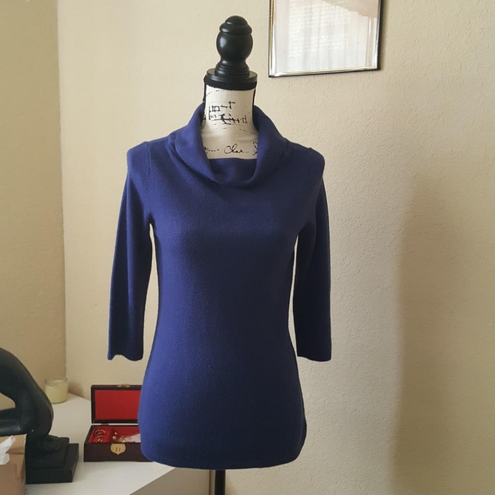 NY & Co sweater
